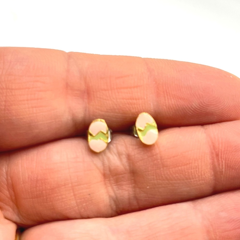 Pastel Pink and Green Enamel Oval Stud Earrings Gold Tone Dainty Geometric Tiny